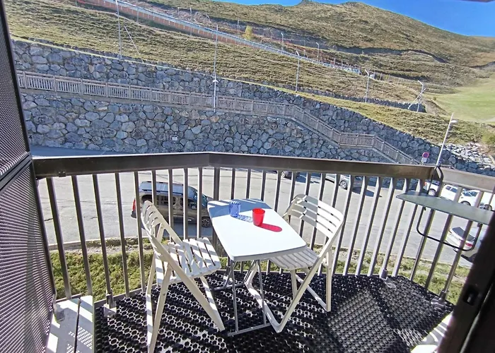 4 Pers. Plein Sud Avec Balcon A St Lary Soulan - Fr-1-457-391 Сен-Лари-Сулан