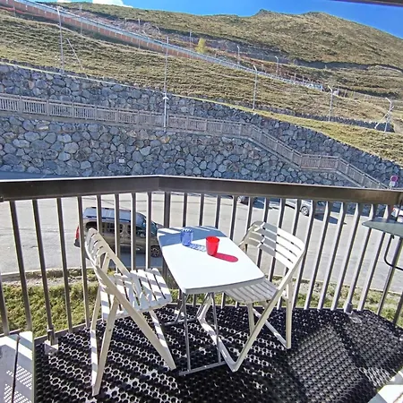 4 Pers. Plein Sud Avec Balcon A St Lary Soulan - Fr-1-457-391 Cadeilhan-Trachere